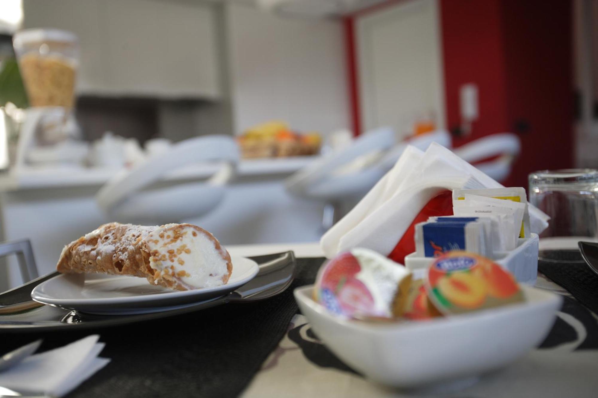 Le Formiche Bed & Breakfast Milazzo Eksteriør bilde
