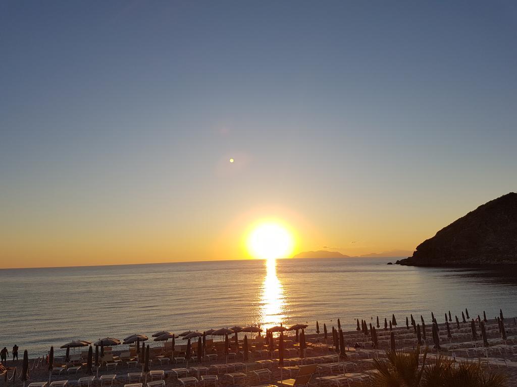 Le Formiche Bed & Breakfast Milazzo Eksteriør bilde
